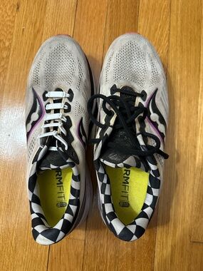 Saucony Women’s Ride 14 Gray and Purple Running Shoes -S 11.5